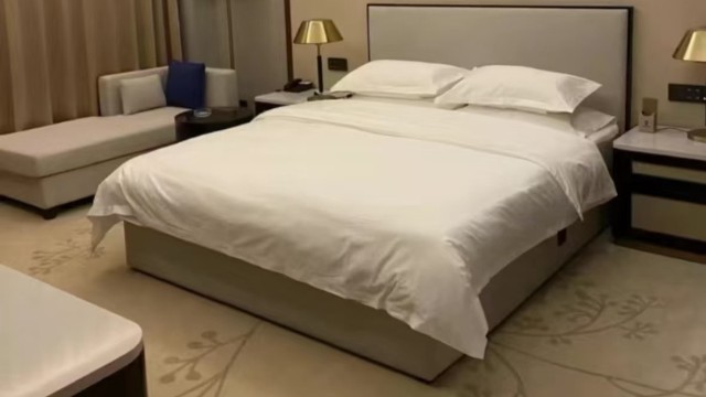 酒店布草的单喷与双喷：工艺差异背后的选择之道