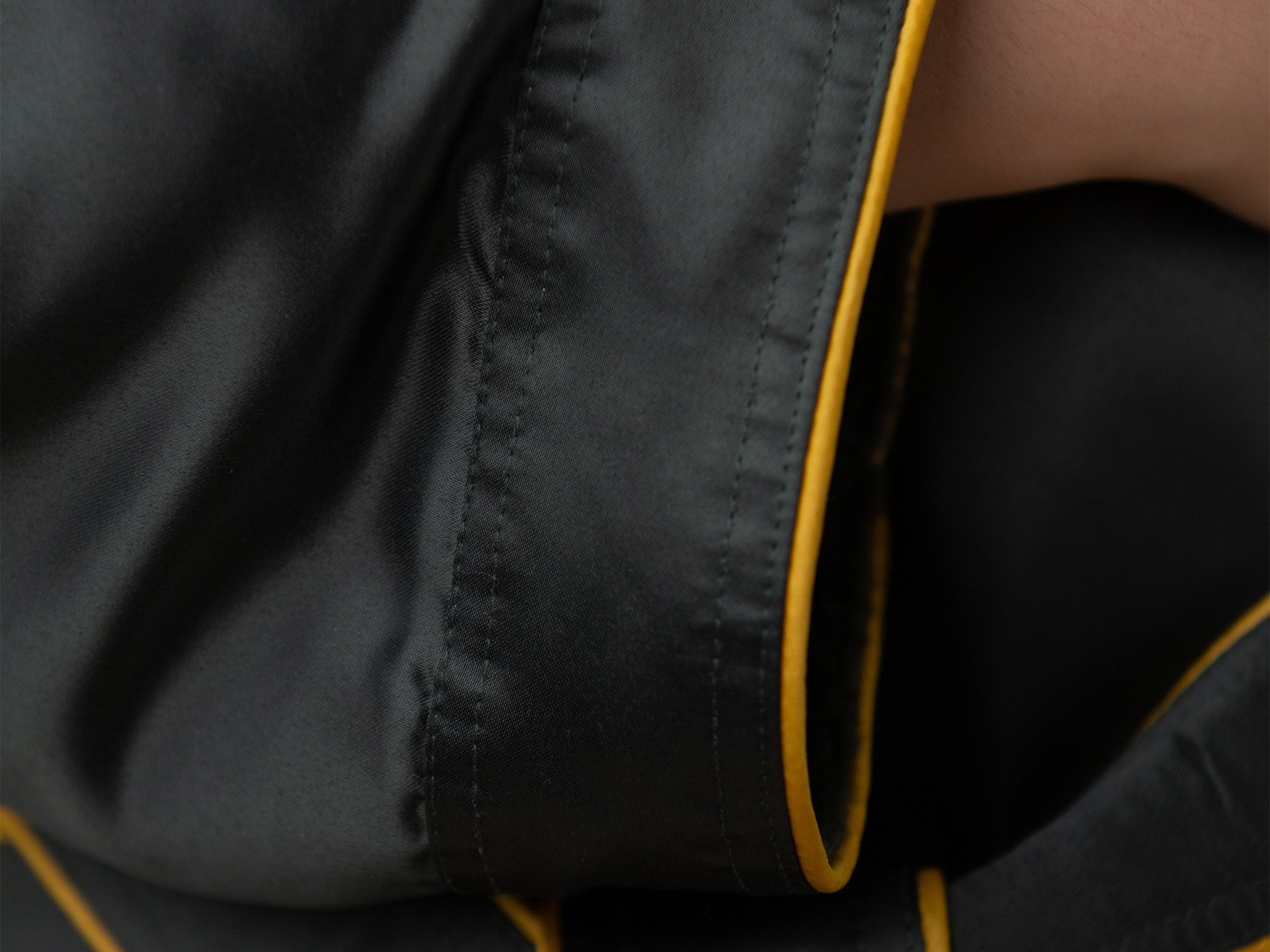 双层外仿真丝内珊瑚绒浴袍保暖舒适速干吸水