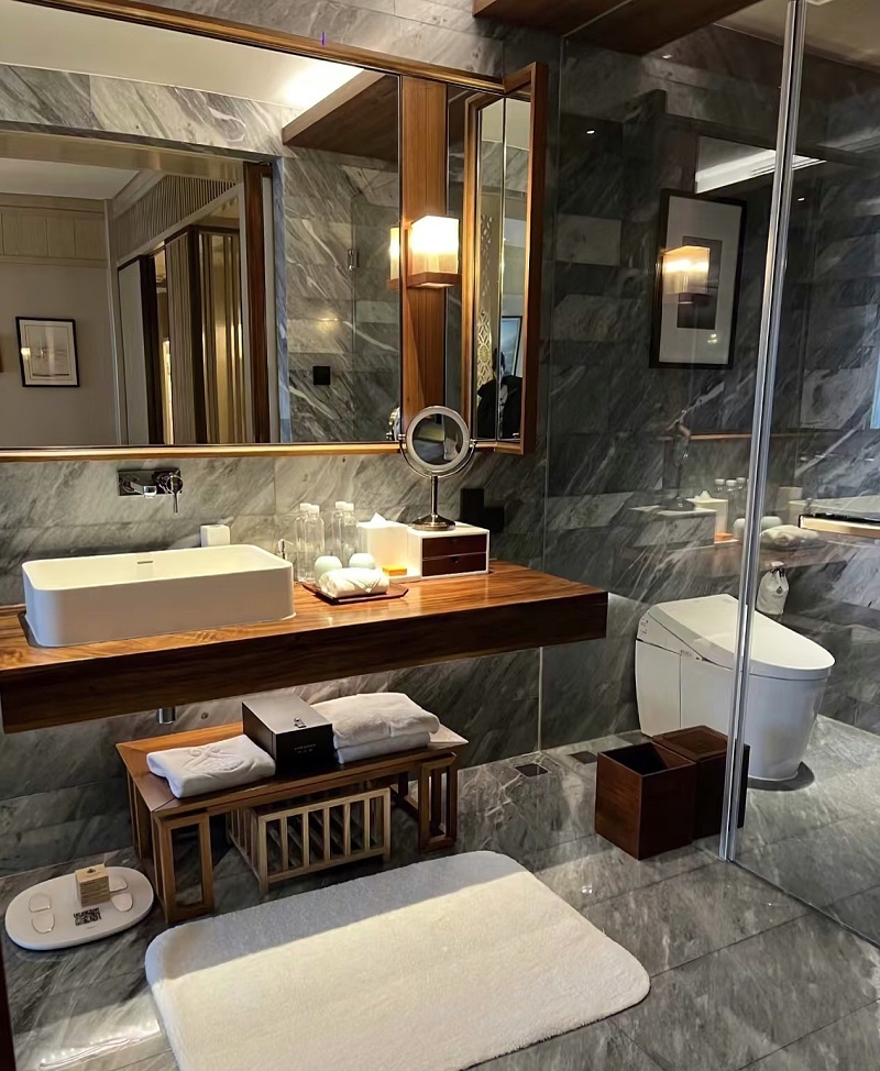 8f8afa20-616f-49e7-bc65-782f1e69de9d