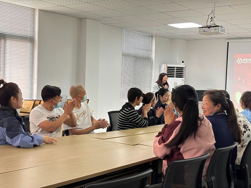 3abf0fa2-1856-4bf2-b565-5fa8f38f64b1