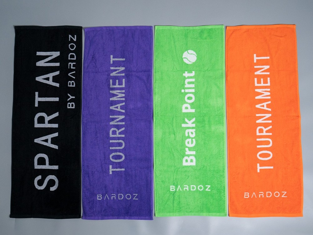 色织提花运动<i style='color:red'>毛巾</i>